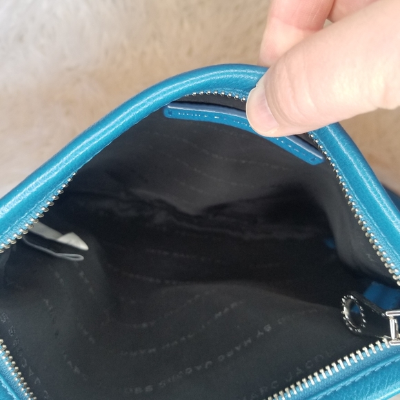 Marc by Marc Jacobs Crossbody Purse - Picture 6 of 11